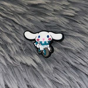 3 for $6!! cinnamon roll sanrio croc charm